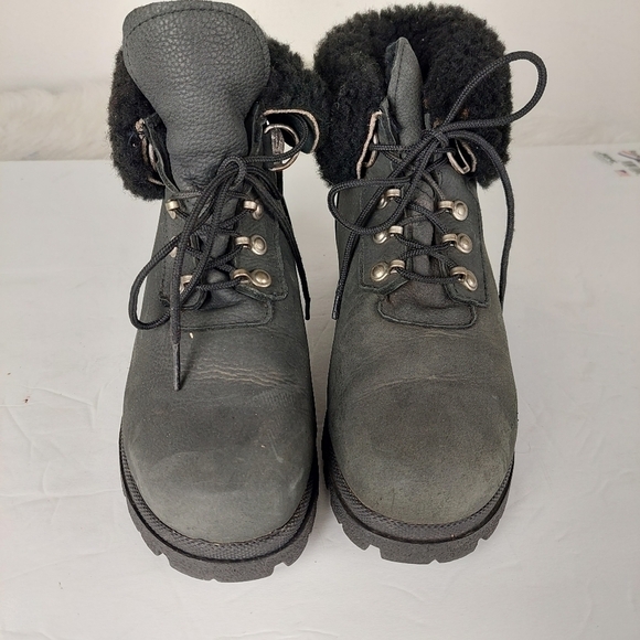 Vintage Sorel Leather Booties Shearling Lace-up Ankle Boots 6W Genuine Sheepskin - Picture 4 of 12